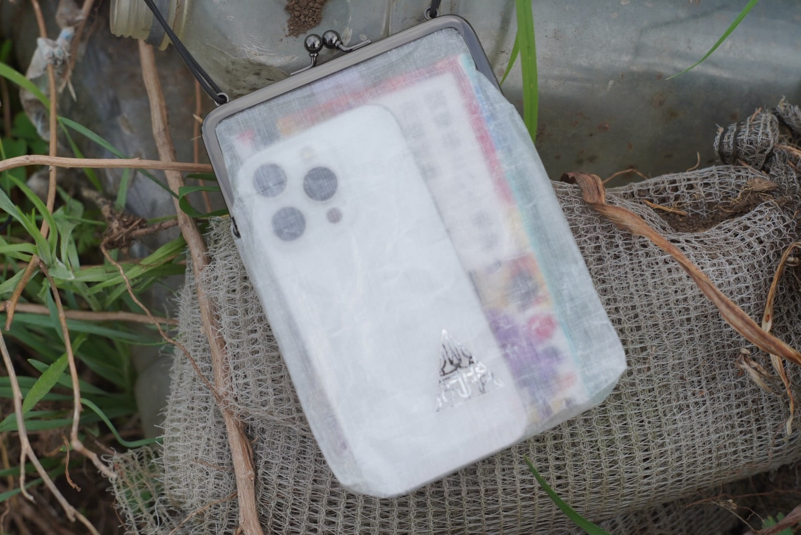 GAMA DCF BOOK POUCH