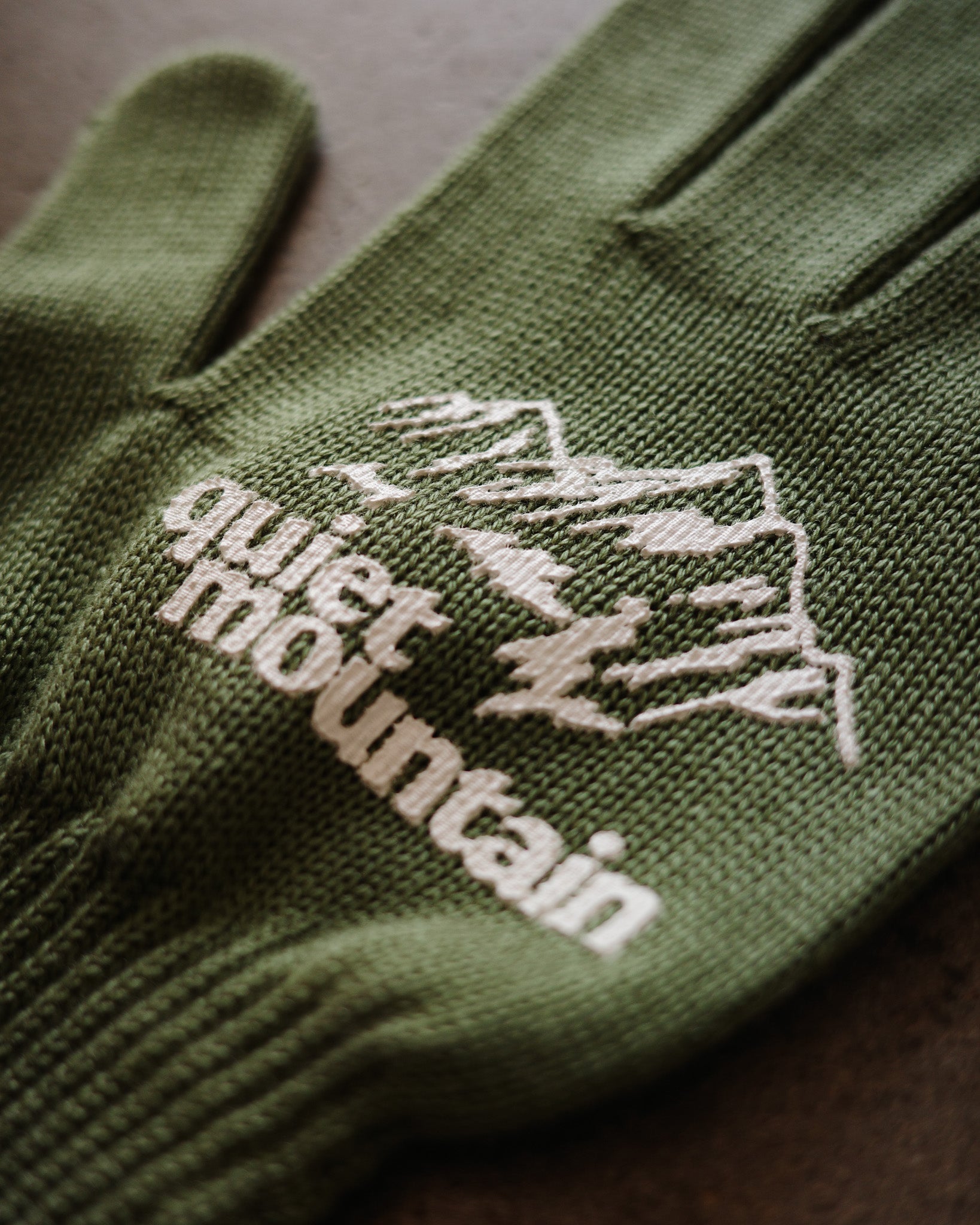 Knitted Gloves